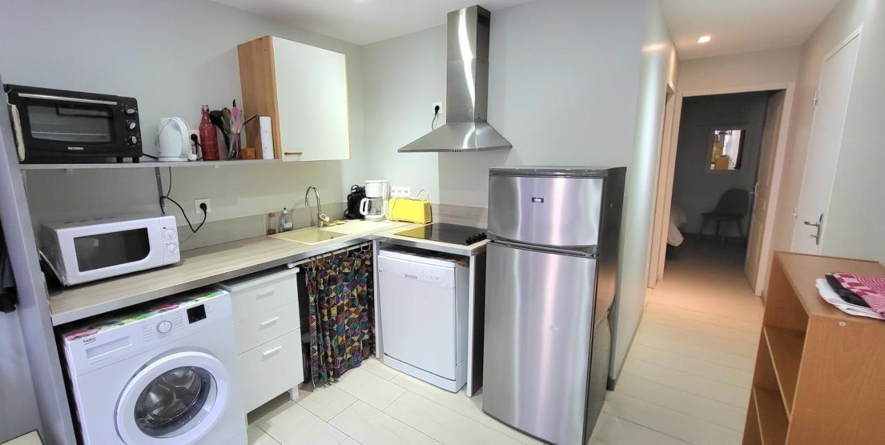 Residences Les Sansonnets "Appartements & Studios" Jonzac Exterior photo