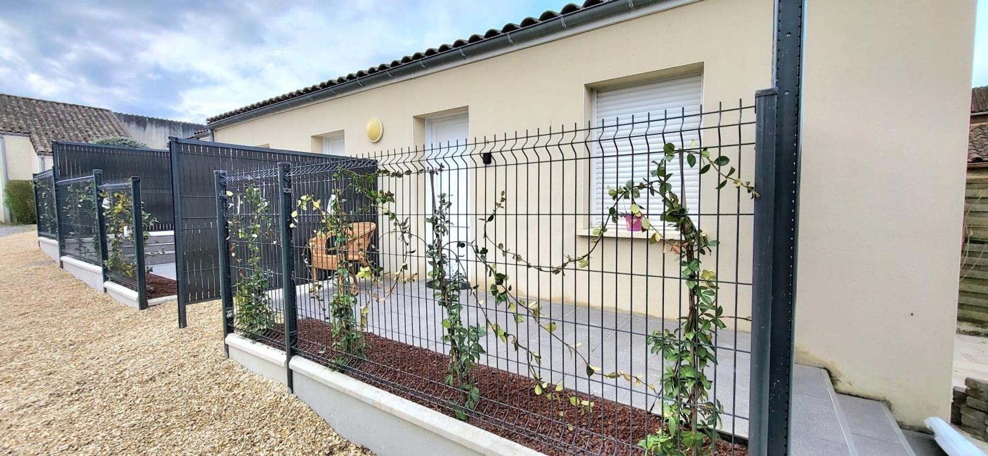 Residences Les Sansonnets "Appartements & Studios" Jonzac Exterior photo