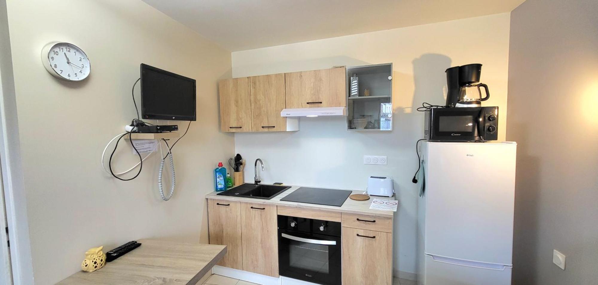 Residences Les Sansonnets "Appartements & Studios" Jonzac Exterior photo