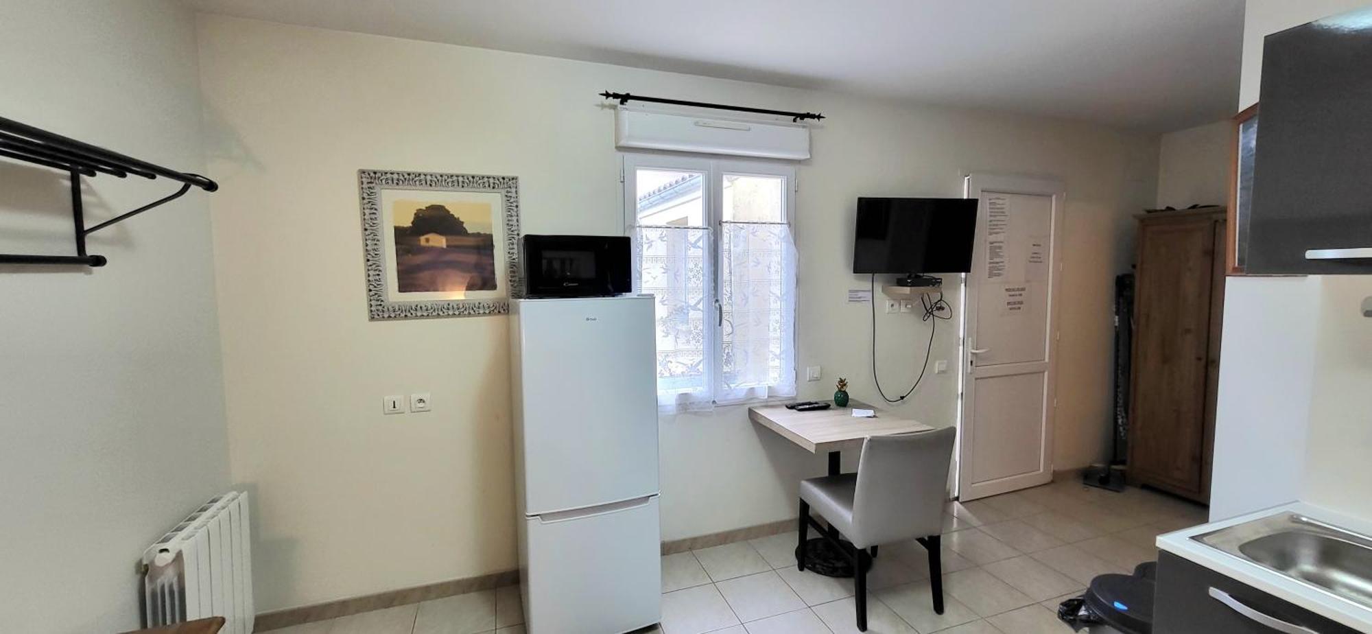 Residences Les Sansonnets "Appartements & Studios" Jonzac Exterior photo