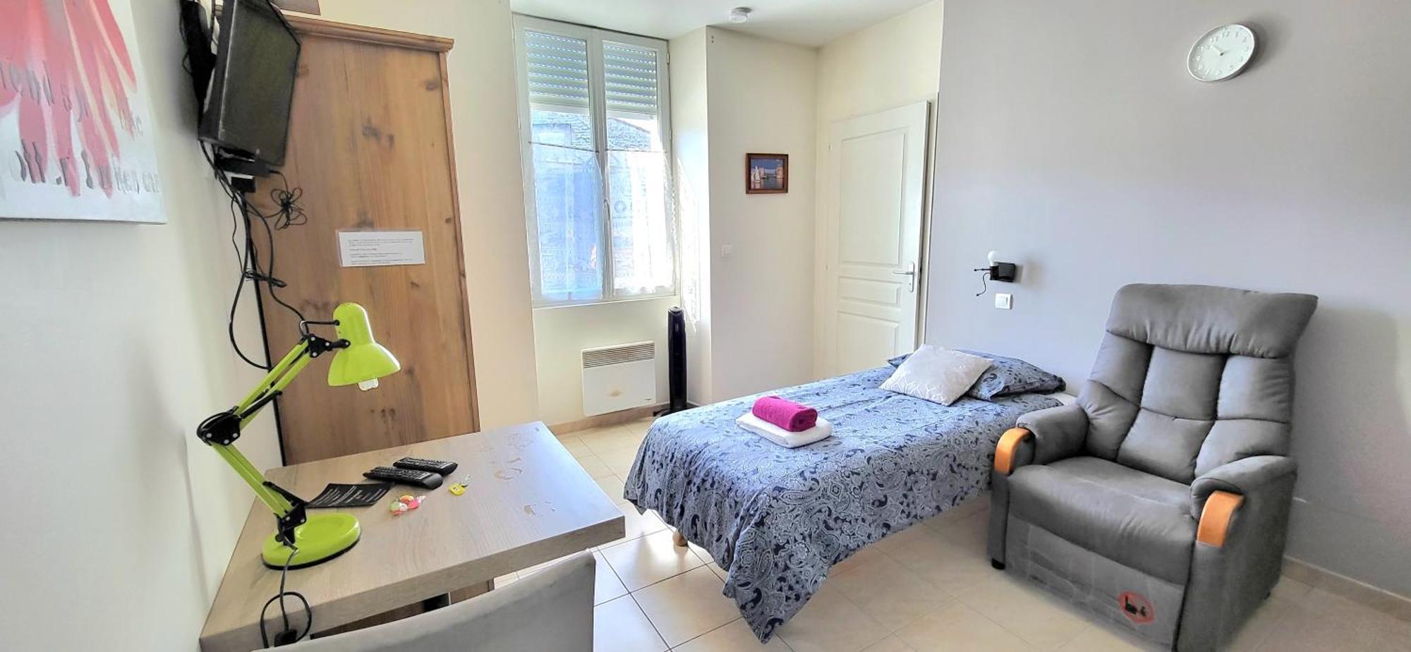 Residences Les Sansonnets "Appartements & Studios" Jonzac Exterior photo